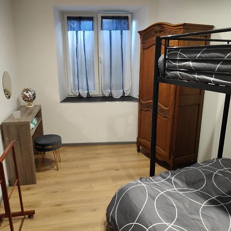 Le Gite Des Orfevres Apartment Руфаш Екстериор снимка